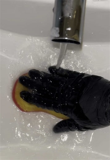 Soothing Sponge Rinse ASMR Experience