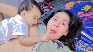 Milk of girl drinking baby ! How Breast Milk Benefits Your Baby's Health and Development ! -- -- -- #Cute #breastfeeding #breastfeeding #cutemom #cutebaby #baby #CuteBabyBreastfeeding #Startingbreastfeeding #babyfeeding #mother #babymom #breastfeedingmomsdietplan #CuteBabyBreastfeeding | Sayyed Hassan