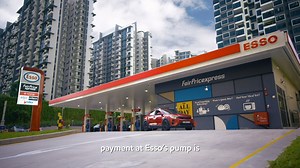 1.9K views · 207 reactions | Fuelling up at Esso just got that much more convenient! Now you can pay at the pump to speed up your payment — perfect for days when you’re running late. Watch our instructional video to learn how, or ask any of our friendly attendants for assistance. Keep a lookout for our pump dispenser safety tips too! Remember to check that the nozzle is fully inserted and secure the clip with both hands. Have a safe and speedy checkout! | Esso Singapore | Facebook