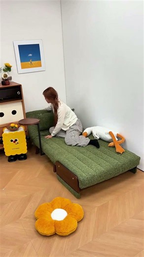 一人暮らしにぴったり。折りたたんでソファ、広げてベッドのシングルソファベッド🛋️✨ #シングルソファベッド #折りたたみソファ #home #furniture #shorts #家具