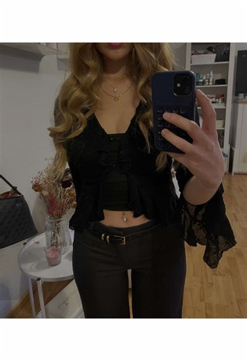 Neues Piercing 😋 #bauchnabelpiercing