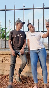 pardon ne confondons pas le voyage de la débrouillardise avec le voyage des porteurs , je suis un débrouillard 😂😂😂 | Ulrich Takam