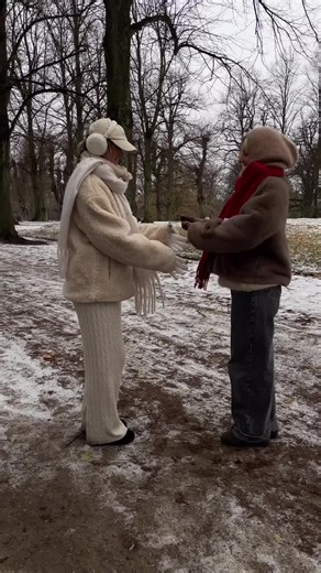 Friendship Goals: Dancing Reels to Celebrate Friendship