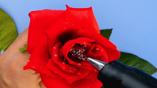 Surprise your sweetheart with these amazing Valentine’s crafts!