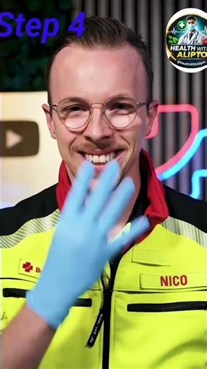 Stop Bleeding FAST! Knife Injury First Aid 🚑 #youtubeshorts #firstaid #emergency #health #nurselife