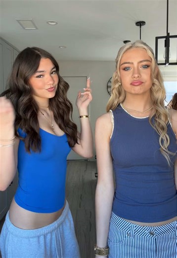 Pump it up 💙 @Alyssa #besties #trending #audio #dance #dancetrend | dance