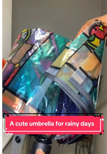 This umbrella is so cute and beautifully designed. It’s unique patterns will have you standing from the crowds. I love the travel size too. And you don’t get to break the bank for owning one too. I’ve linked it below. 👇 get yours as there aren’t many left . #umbrella #rainydays #portableumbrella #spotlightfinds #blackfriday