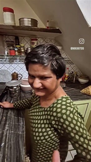 Kya Nikki Gas Stove Chlana Seekh Sakti h Part 2 😯😯 #familyvlog #minivlog #funny #dailyvlog #vlog