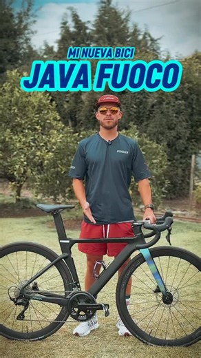Facundo Montero | Creador de contenido de Ciclismo on Instagram: "💣 𝐌𝐈 𝐍𝐔𝐄𝐕𝐀 𝐁𝐈𝐂𝐈 💣 🔥 Les presento mi nueva bicicleta, Java Fuoco 2025 🔥 💸 Pueden adquirirla en @sport.polis tanto en su web como visitando el nuevo local en Avenida Italia 4694."