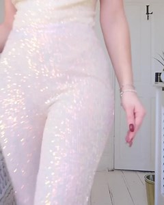 69K views · 1.1K reactions | Christmas party outfits ✨ @fashioninflux | The Fashion Hub | Facebook