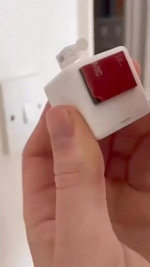 16K views · 36 reactions | Kalau malas beIi benda ni jd mudah  https://shope.ee/3AkKlHIIjq Switch bot smart button pusher  | Berita Hari Ini | Facebook