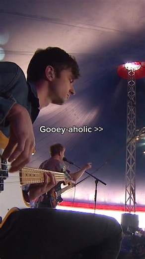 inject it into my veins #gooey #glassanimals #glastonbury #aholic