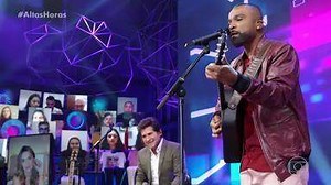 Daniel e Alexandre Pires cantam 'Interfone'