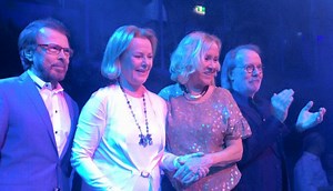 ABBA reunite for first performance in 30 years
