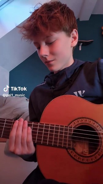 Day 1 Guitar Learning Tips for Beginners