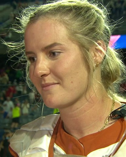 Reese Atwood hadn't had a hit throughout the WCWS. In Game 1 of the WCWS Finals, she had the hit that put Texas Softball over the top 🔥 | ESPN