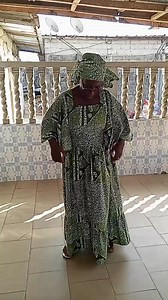 Nos mamans la même sont trop dangereuses c'est temps ci !!! Elles adorent danser mon challenge franchement c'est un bonheur , et une immense joie de voie qu elle s' amuse autant !!! Que Dieu nous accorde as tous une Longue vie remplie de Joie ❤️ | Kouak Romaric Lyonnais