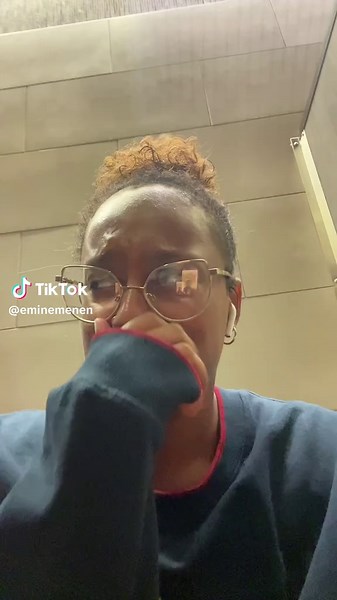 Especially when they’re grunting and farting. Please go home and do that😖 #onlyoneshitterhere #fyp