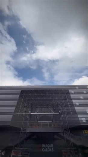 Videojuegos | Consolas | Controles on Instagram: "🎮 No compres la Switch y luego gastes de más 📍En @gameboxvideojuegos te llevas la Nintendo Switch OLED con 20 juegos ya instalados 🔥 💸 Juega desde el día uno, sin invertir un peso extra Desde $1.380.000 usada o $1.700.000 totalmente nueva 📩 Escríbenos YA y asegura la tuya. ⚠️ Unidades limitadas"