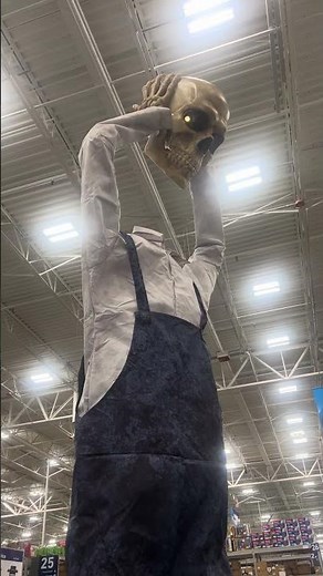 Lowes Halloween 2026 Animatronic 15ft Watcher In-store demo