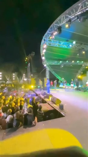 Busy Signal 🇯🇲 saluting legends Winky D DiBigman🇿🇼• CHRISTOPHER MARTIN🇯🇲• Freeman HKD🇿🇼 A powerful moment of unity and respect at the Kadoma Music Festival | Vigilance Family