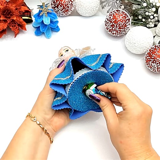 Easy DIY Christmas Decor 🎄✨ Make Your Holidays Special! #DIYChristmas #ChristmasCrafts #HolidayDecor #HandmadeChristmas #BudgetFriendlyDIY #Christmas2024 #CraftIdeas | DIY Easy Crafts