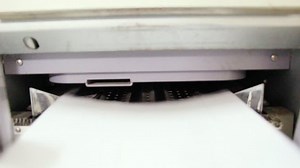 clip-5826665-paper-copy-machine