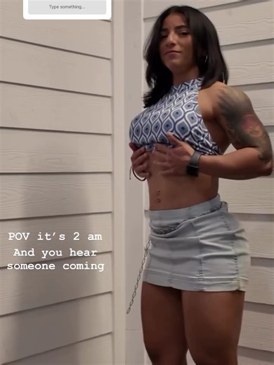 Omayraliz Ortiz#musclemommy #volimzenerazvijene #fbb #flex #quads