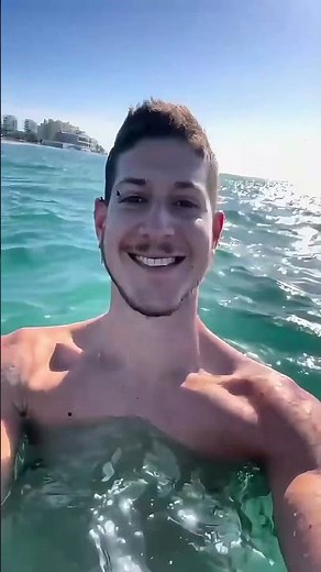 Guys in Speedos 4