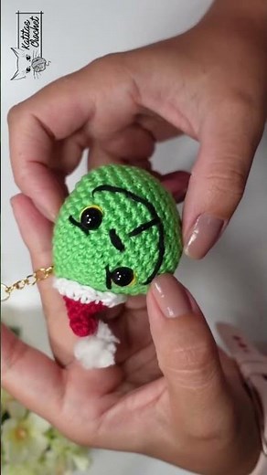 Grinch keychain step by step 💚🎄✨ #crochet #crochetknitting #handmade