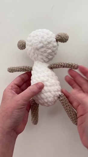 Adorable Beginner Crochet Lamb Pattern