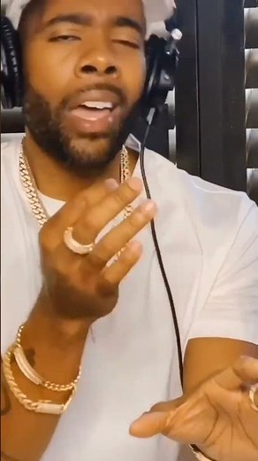 Mario should give us a live session like this for all his new songs 😍What y'all think? #MarioBarrett