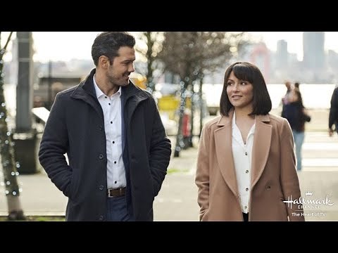 Don't Go Breaking My Heart (Hallmark Channel - 2021 - Ryan Paevey & Italia Ricci)