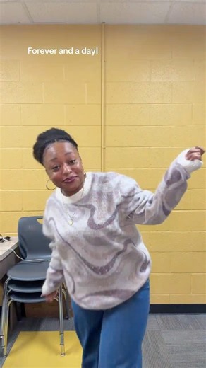 Today’s SLP fit check 🤏🏾🤗 #slp #slplife #blackslp #outfitideas #slpoutfits #outfitinspo