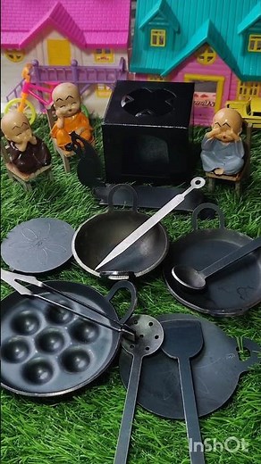 Miniature Iron Kitchen Set | Vintage Cast Iron Stove, Pan & Teapot for Dollhouse