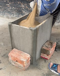 30K views · 110 reactions | Modern Flower Vase Design _ Cement craft #cementcraft #diy | Deep's CRAFT | Facebook