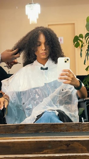 NOW UNITED on Instagram: "In this week’s episode, the members are back home with their families and enjoying some time off before heading off to their next adventure ✈️"