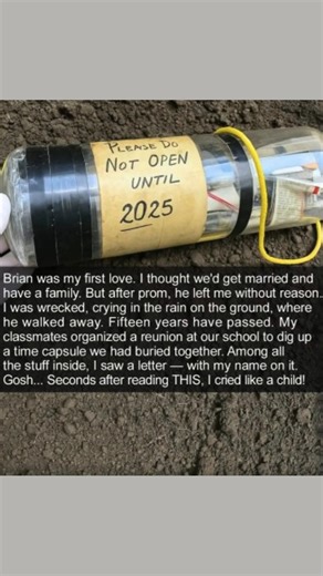 Ten years after leaving high school, I attended our time capsule ceremony, expecting nostalgia. Instead, a letter from my old friend unveiled a betrayal that explained my teenage heartbreak—and opened a door to healing I never expected. I’m Lisa, and at our ten-year high school reunion in Maplewood, the time capsule ceremony stirred memories I’d buried. Among them was a tiny brass bracelet I’d tossed into the capsule the night my boyfriend, Tom, dumped me, claiming I’d “wrecked everything.” His 