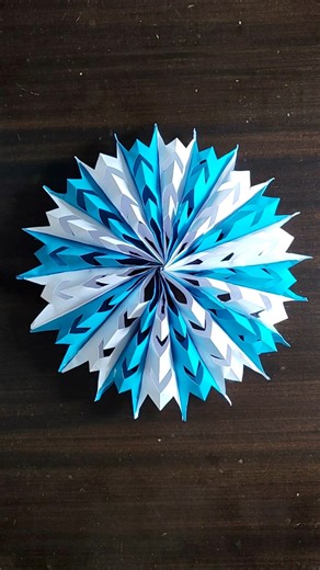 Paper Snowflake Wall Hanging | Christmas Decoration | Christmas Craft | 3D Decoration 🪅 #shorts
