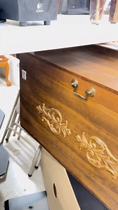 12K views · 149 reactions | Although this thrifted box is a solid piece, there were a few issues. Its veneer was chipped, some hardware was missing, and its corners were worn down. Plus, the dated finish didn’t do it any favors. So, to update this piece, I decided to give it a soft, warm off-white finish and highlighted its existing details with gilding wax. #diy #homedecor #furnituredesign #FurnitureMakeover #furnitureflip | Salvaged Inspirations | Facebook