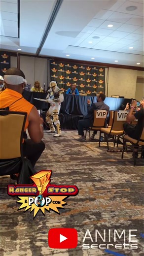 White Ranger and Mandalorian Cosplay Mashup at Rangerstop