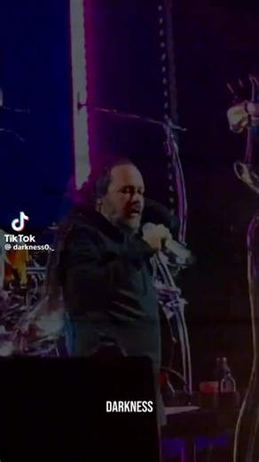 Korn Follow Away from Me live concert performance 2022 #Korn #Headbanging
