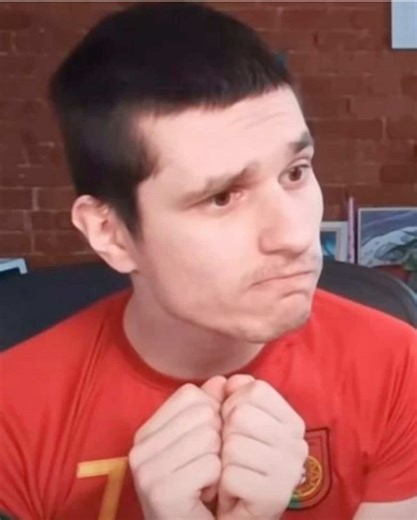 You think beautiful is enough? I wanna be called gorgeous, I wanna be called…bombastic. #slushynoobz #bombastic #2016 #thegoat