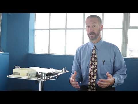 Shoe Sizing Techniques: Traditional vs. Natural