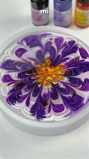 ¡Transforma resina en arte! 🌈✨ #resinart #emprendeconresina #manualidades #hechoamano