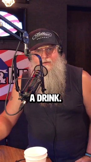 362K views · 9.3K reactions | How Jamey Johnson got sober for his daughter… Jamey Johnson | Big D & Bubba | Facebook