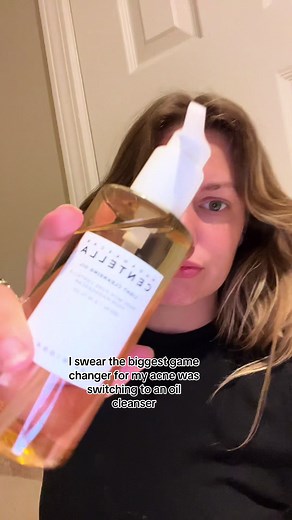 Transform Your Skin with Madagascar Centella Oil Cleanser
