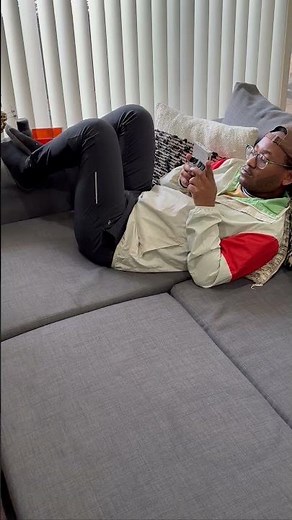 I Bought a Retro Game Console from AliExpress… and It’s INSANE!