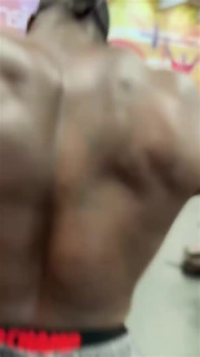 16K views · 334 reactions | OFF THE FLIGHT ✈️ STRAIGHT TO 405 ON THE BEACH #bigenergy #noexcuse #short #reel #benchpress #ndo #reel #viralreels #foryoupage #fyp #fitnesstrainer #bodybuilder #fitness #viralshorts #reelviral | NDO CHAMP FANS | Facebook