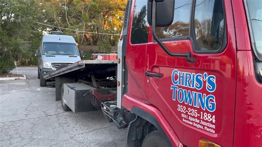 Chris's Towing and Recovery on Reels